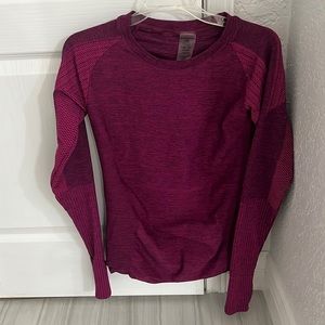 Climawear workout shirt. Size Large. Excellent condition